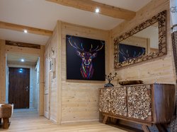 The entrance area offers storage space for jackets, shoes and accessories.