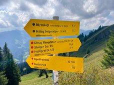 Wegweiser in Allgäu– Immenstadt, Bärenkopf, Mittagbergstation, Stuiben, Hochgrat, Alpe Grathöfle, Gunzesried